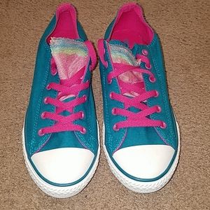 Ladies Converse teal, pink new very clean